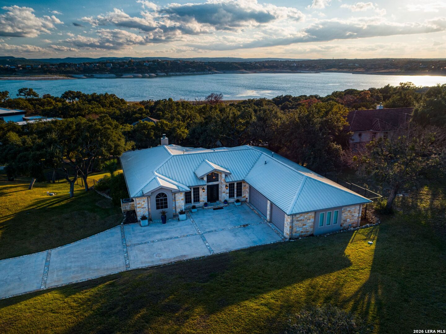 110 KINGSBURY