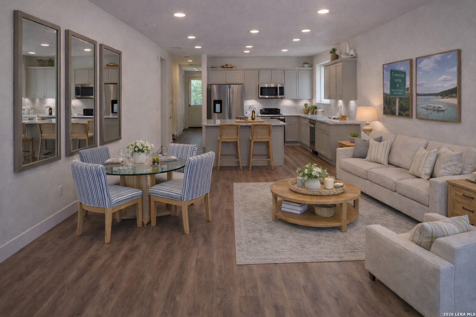 729 Canyon Bend