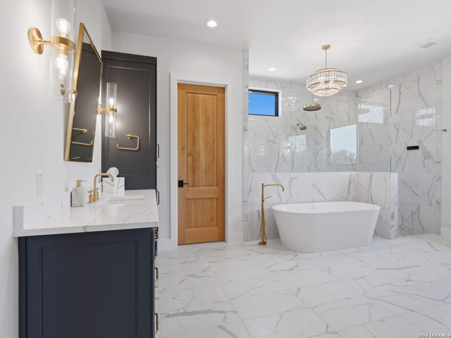 1512 Via Principale