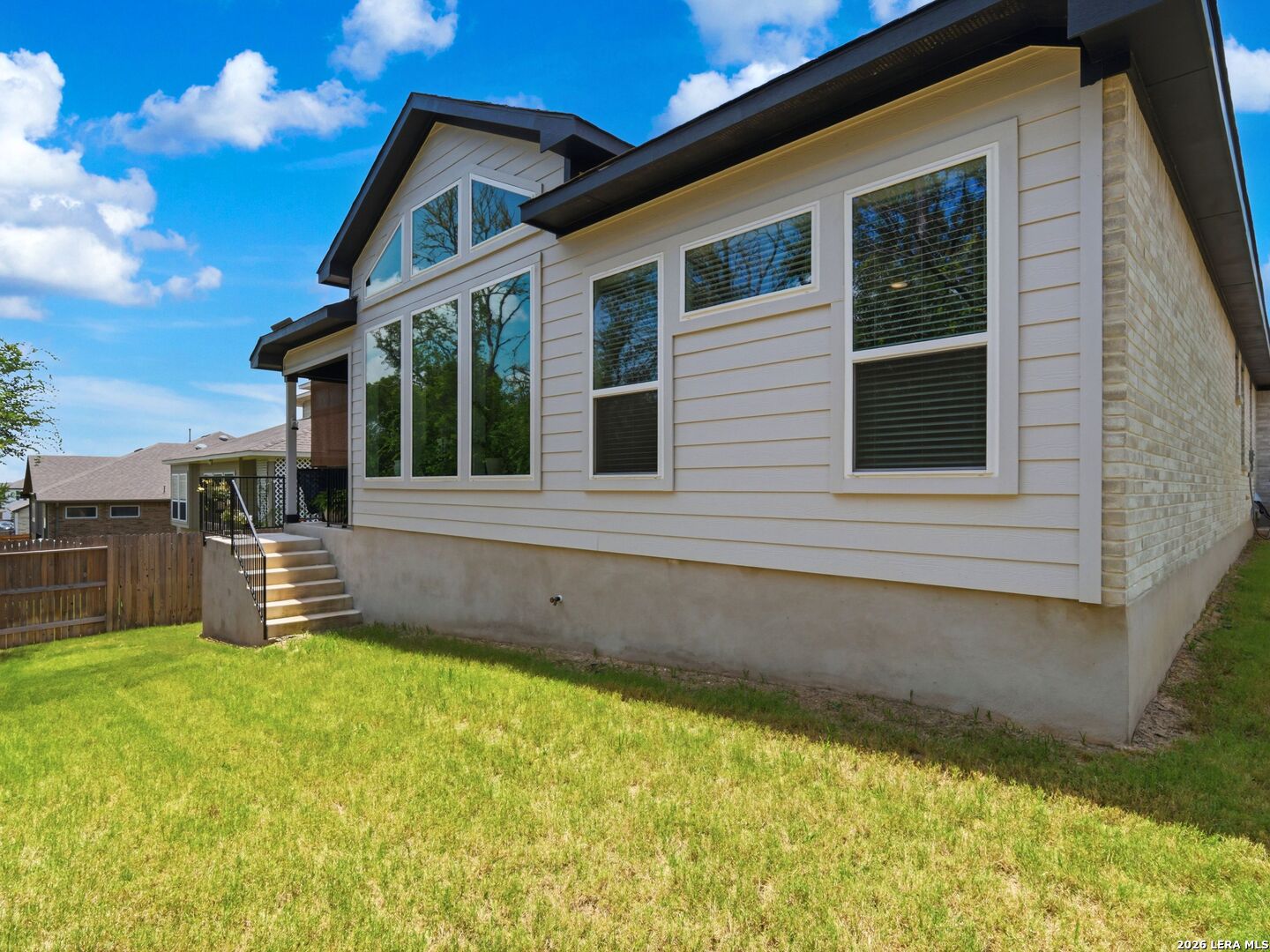 333 GLENWOOD RNCH