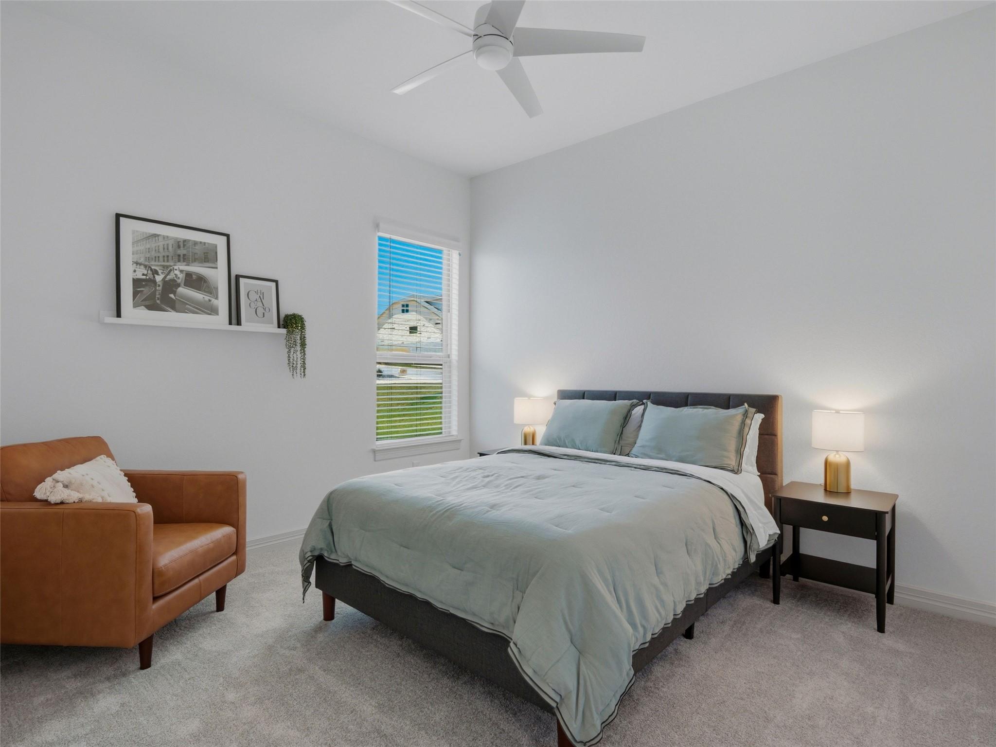 1404 Roxburg WAY