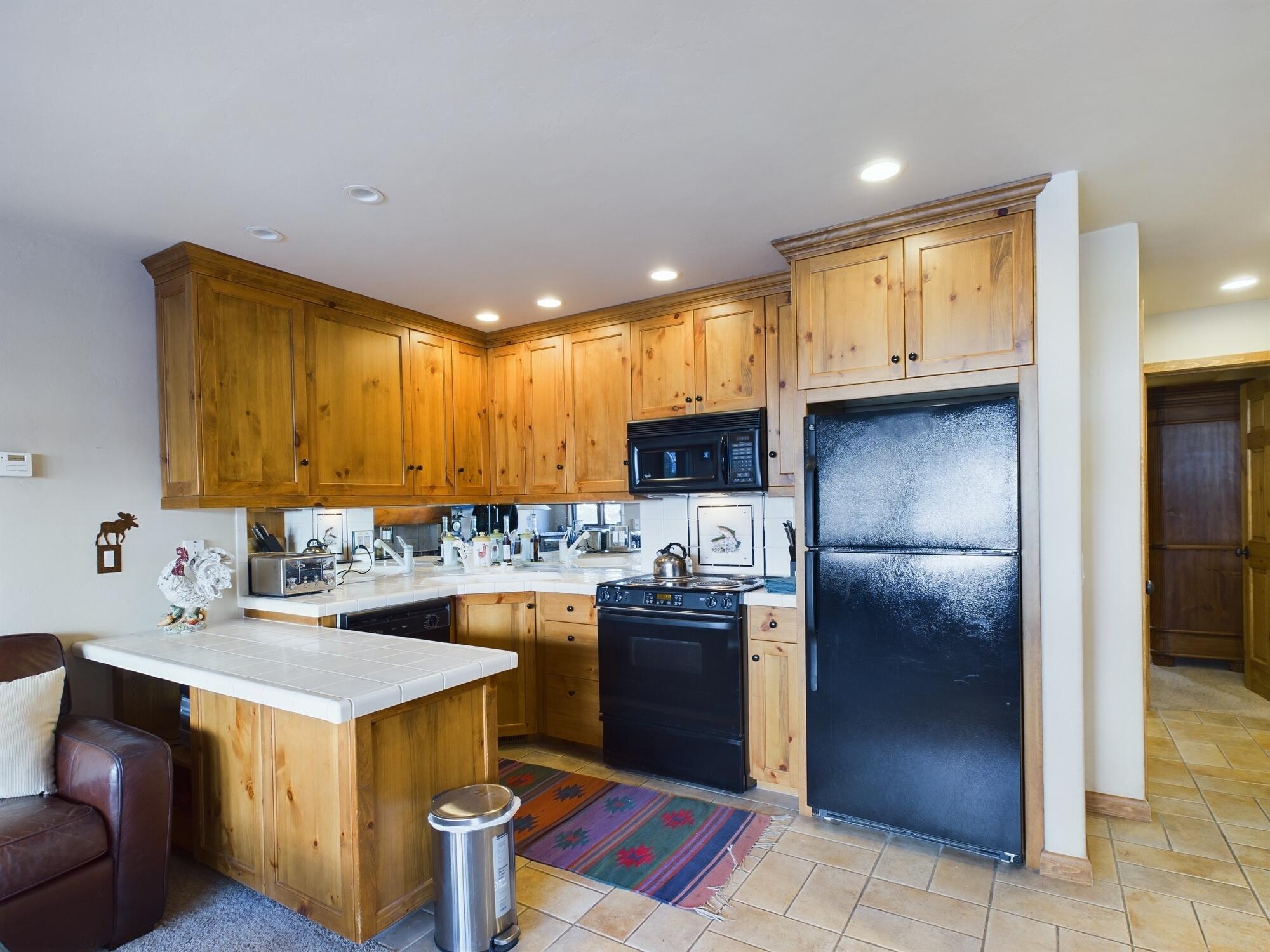 125 Picabo St F7