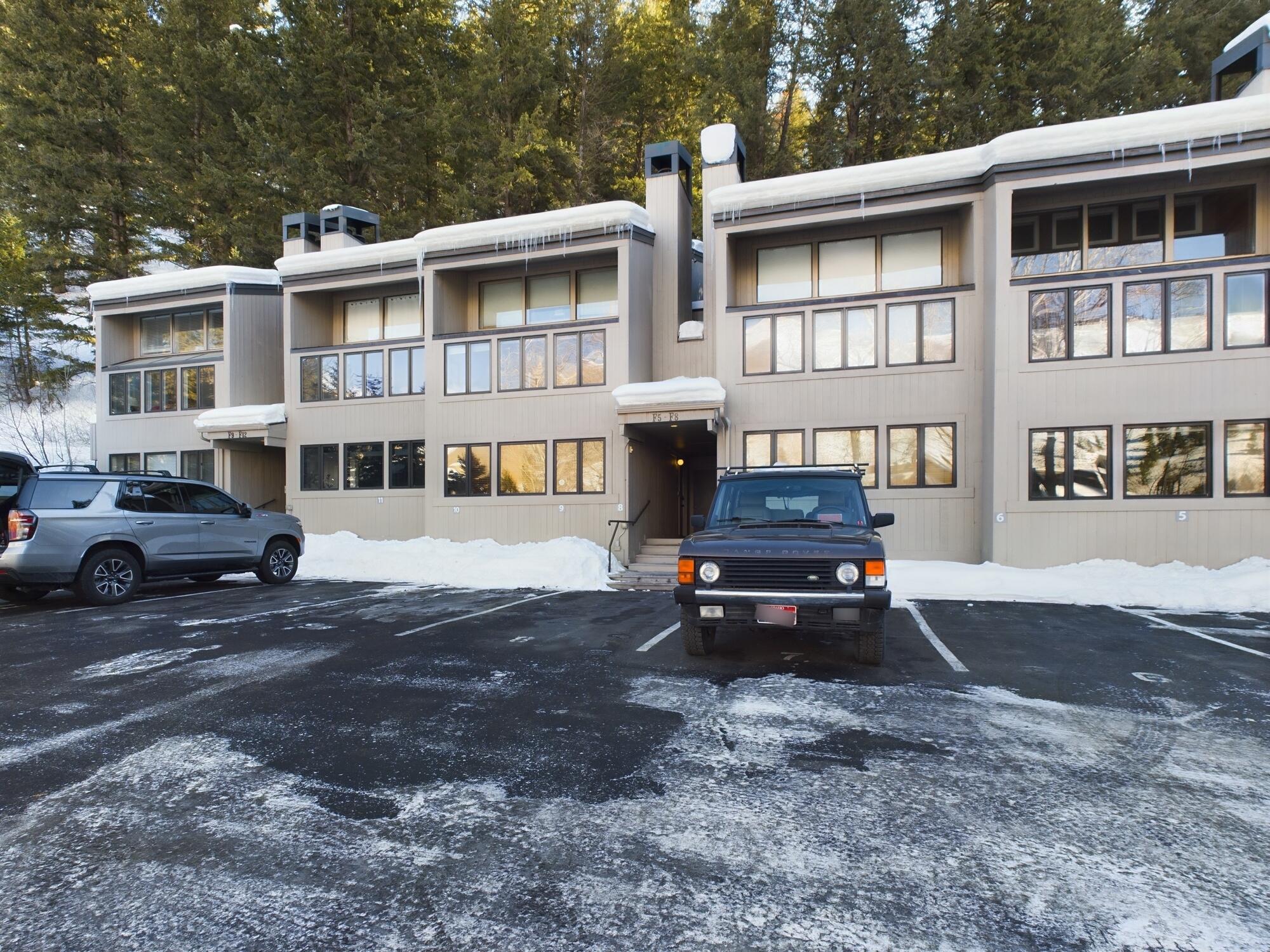 125 Picabo St F7