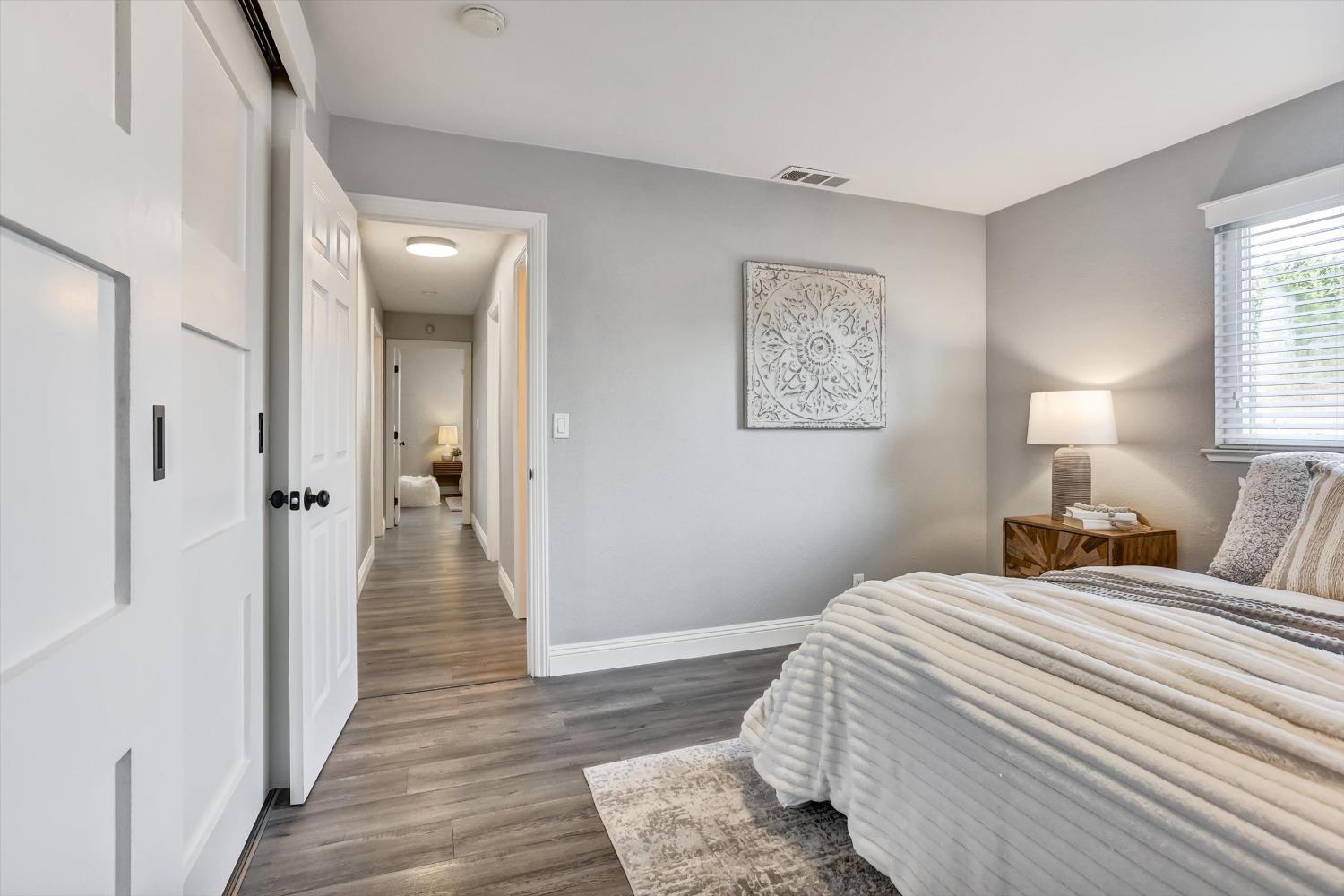 7412 Larchmont Drive