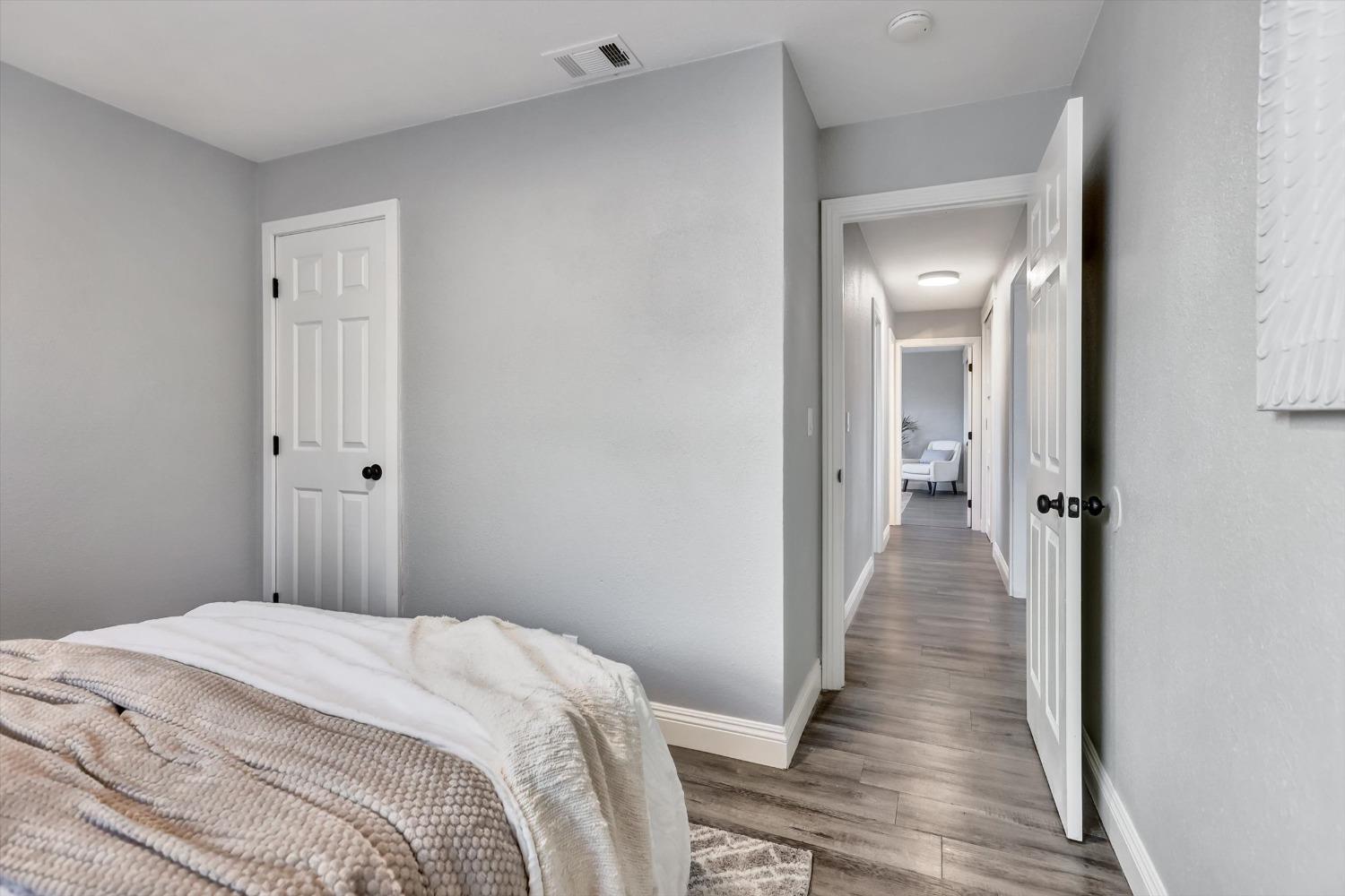 7412 Larchmont Drive