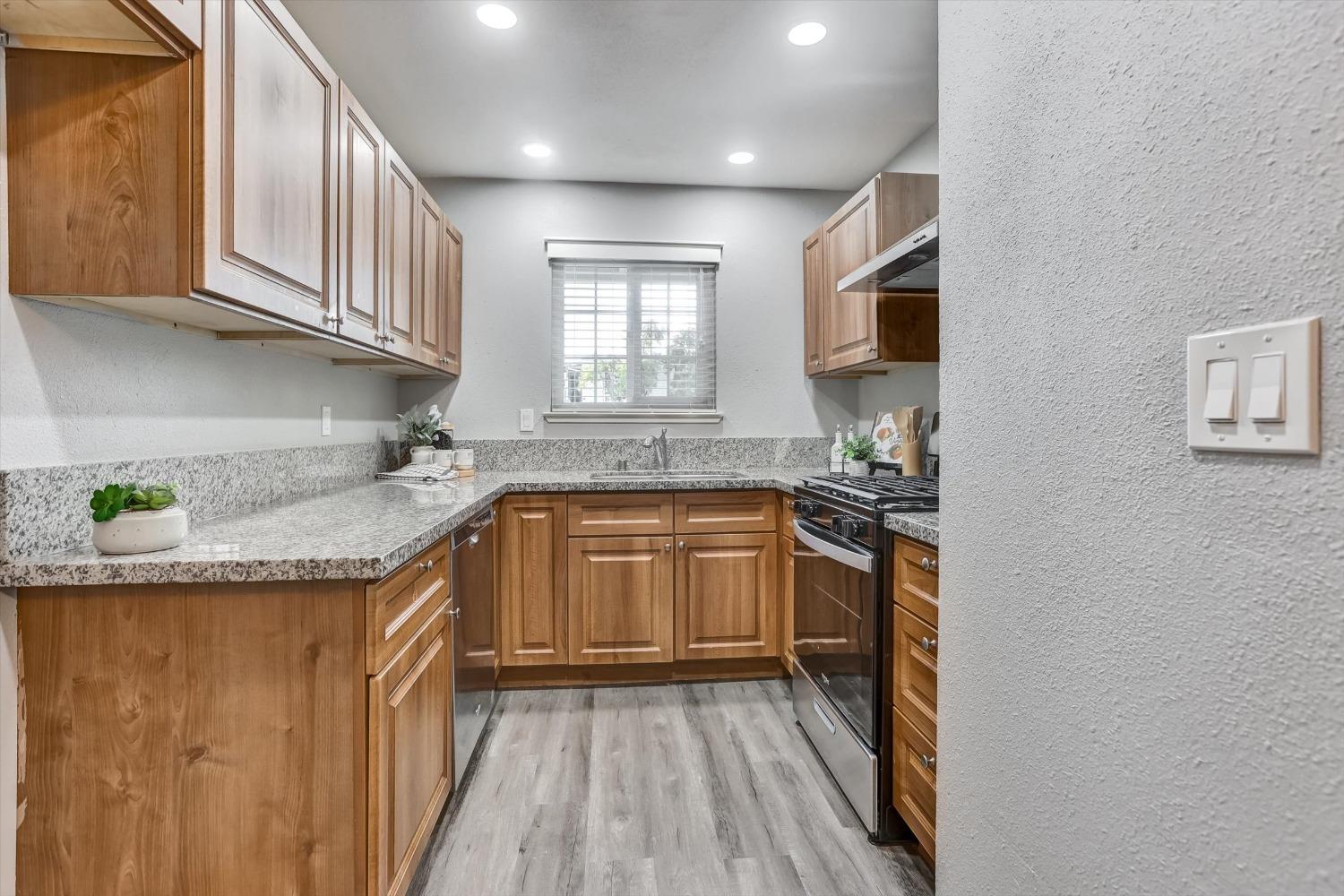 7412 Larchmont Drive