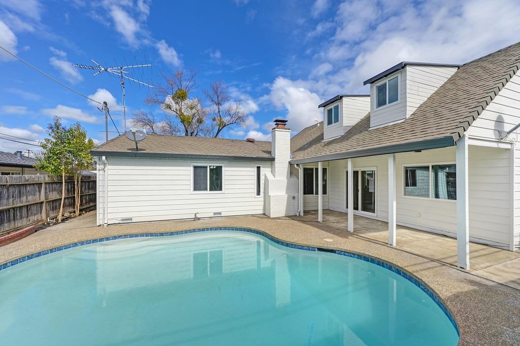 6418 Templeton Drive