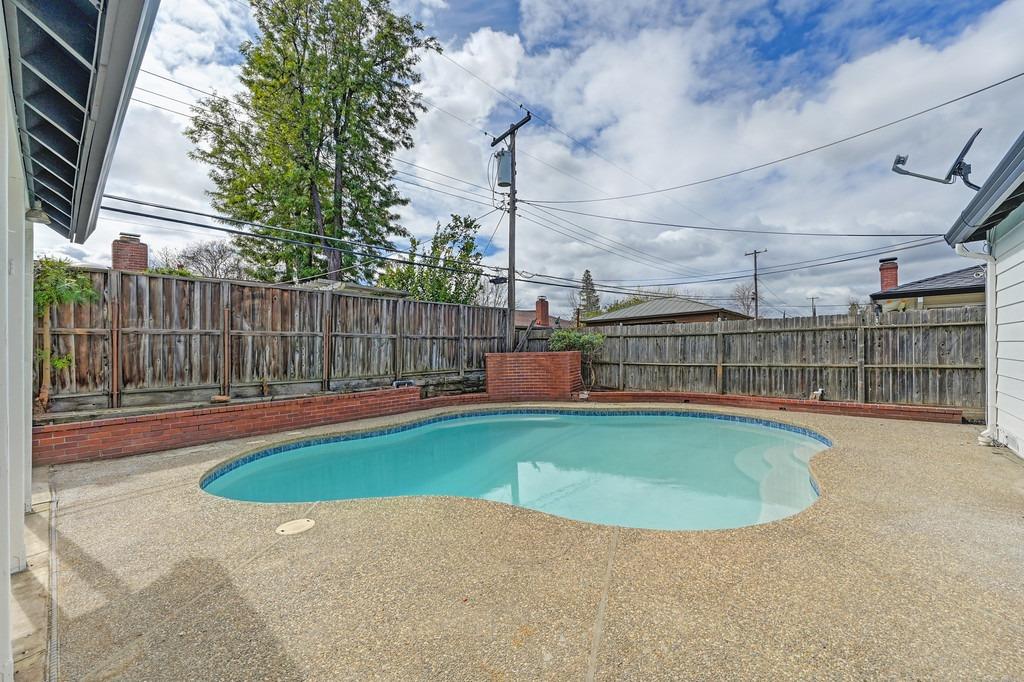 6418 Templeton Drive