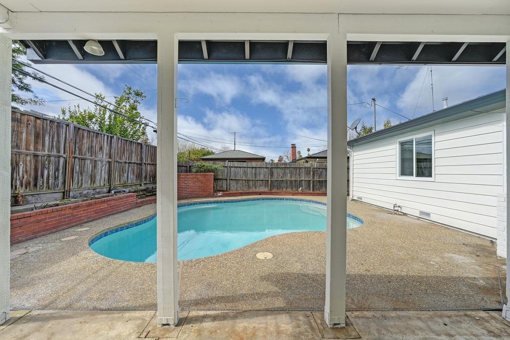 6418 Templeton Drive