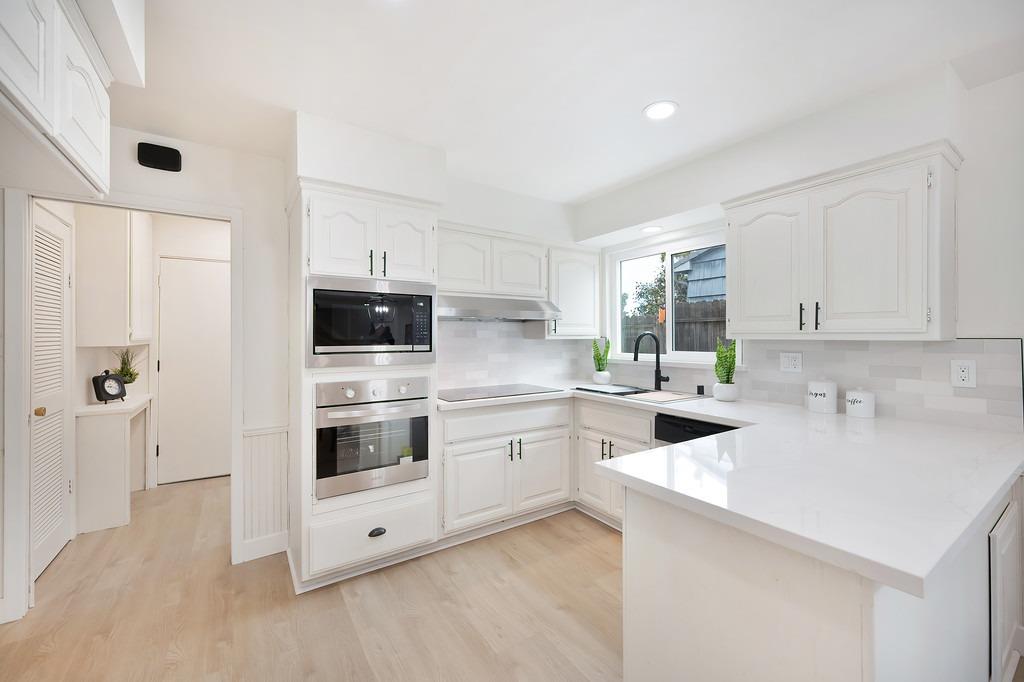 6418 Templeton Drive