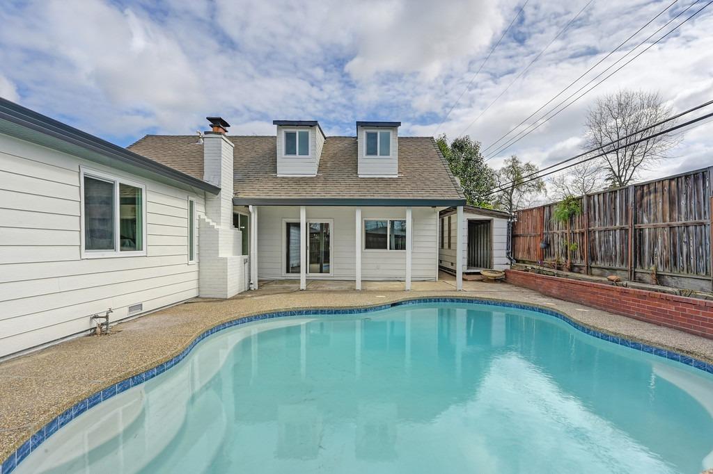 6418 Templeton Drive