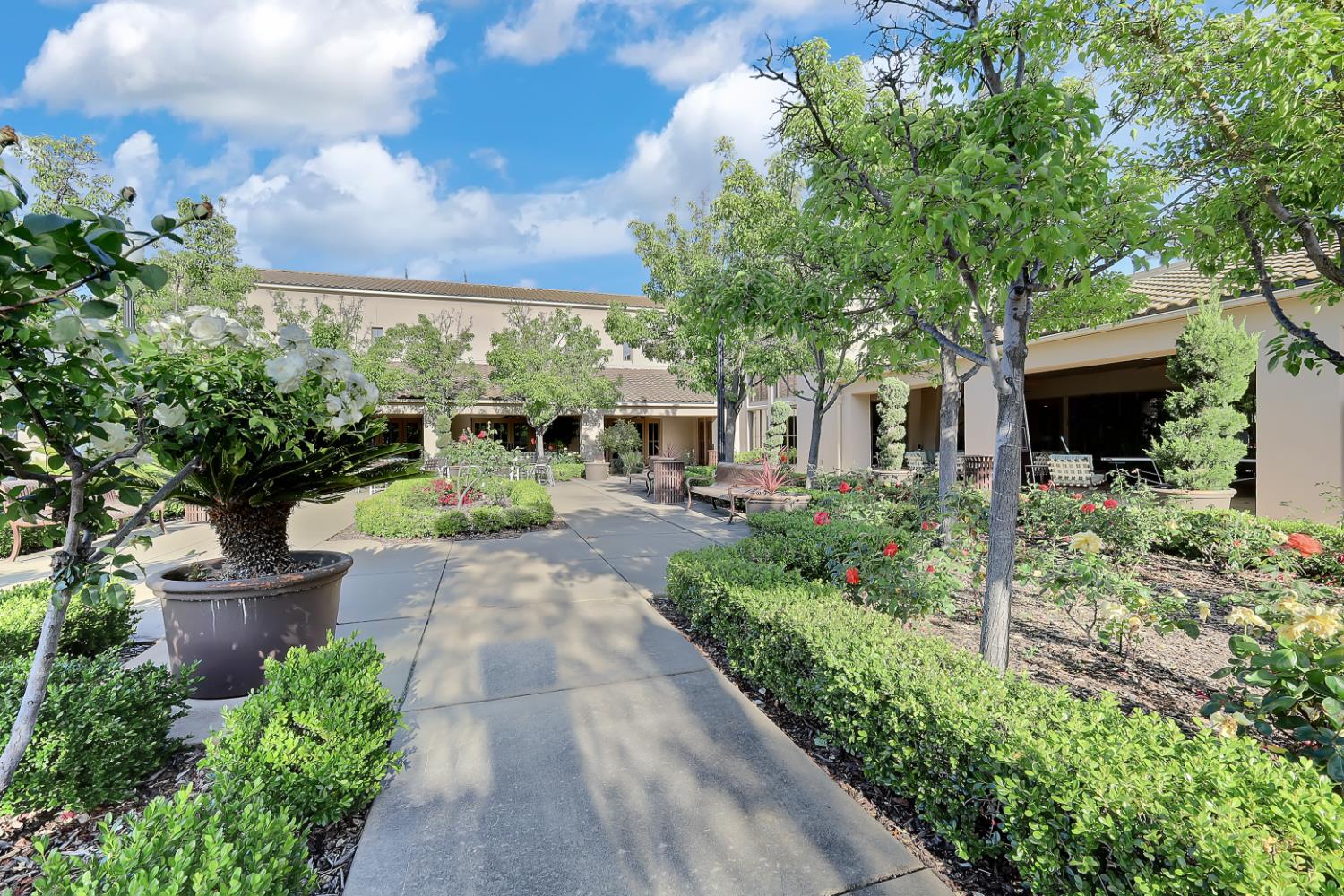 470 Pelican Bay Circle