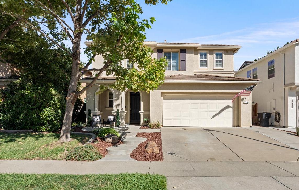 2624 Heirloom Way