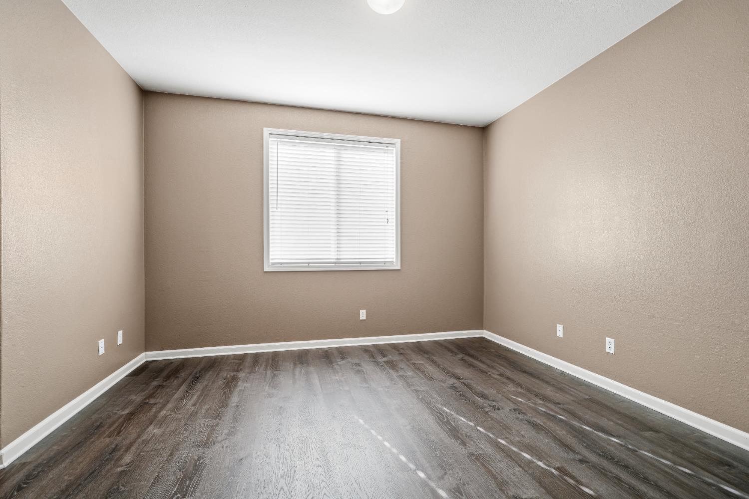 429 Arlingdale Circle