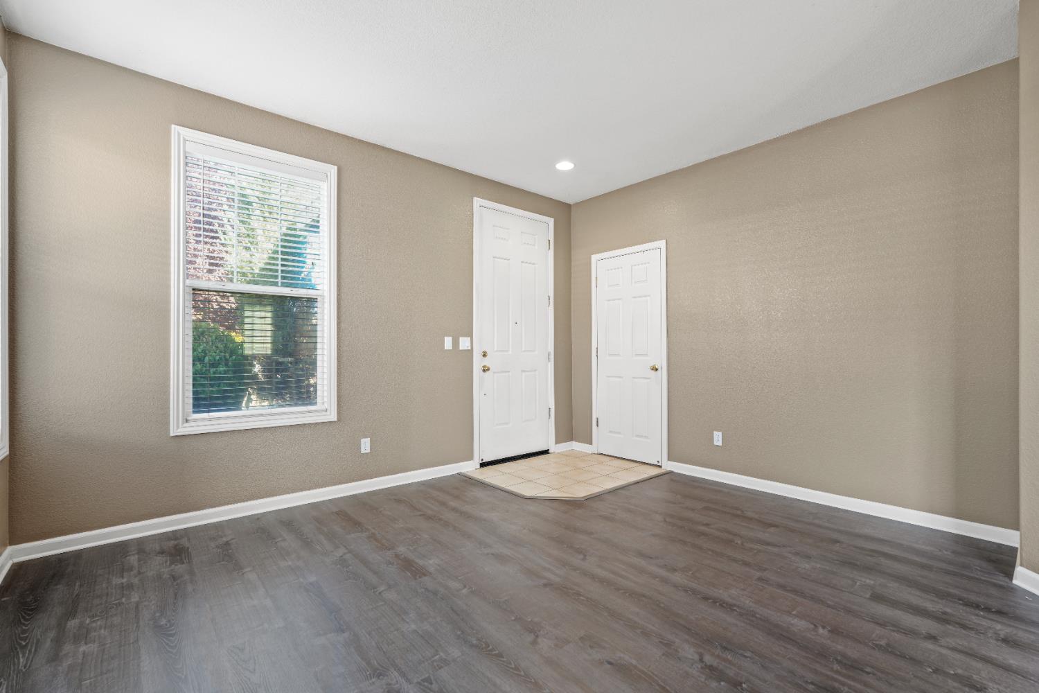 429 Arlingdale Circle