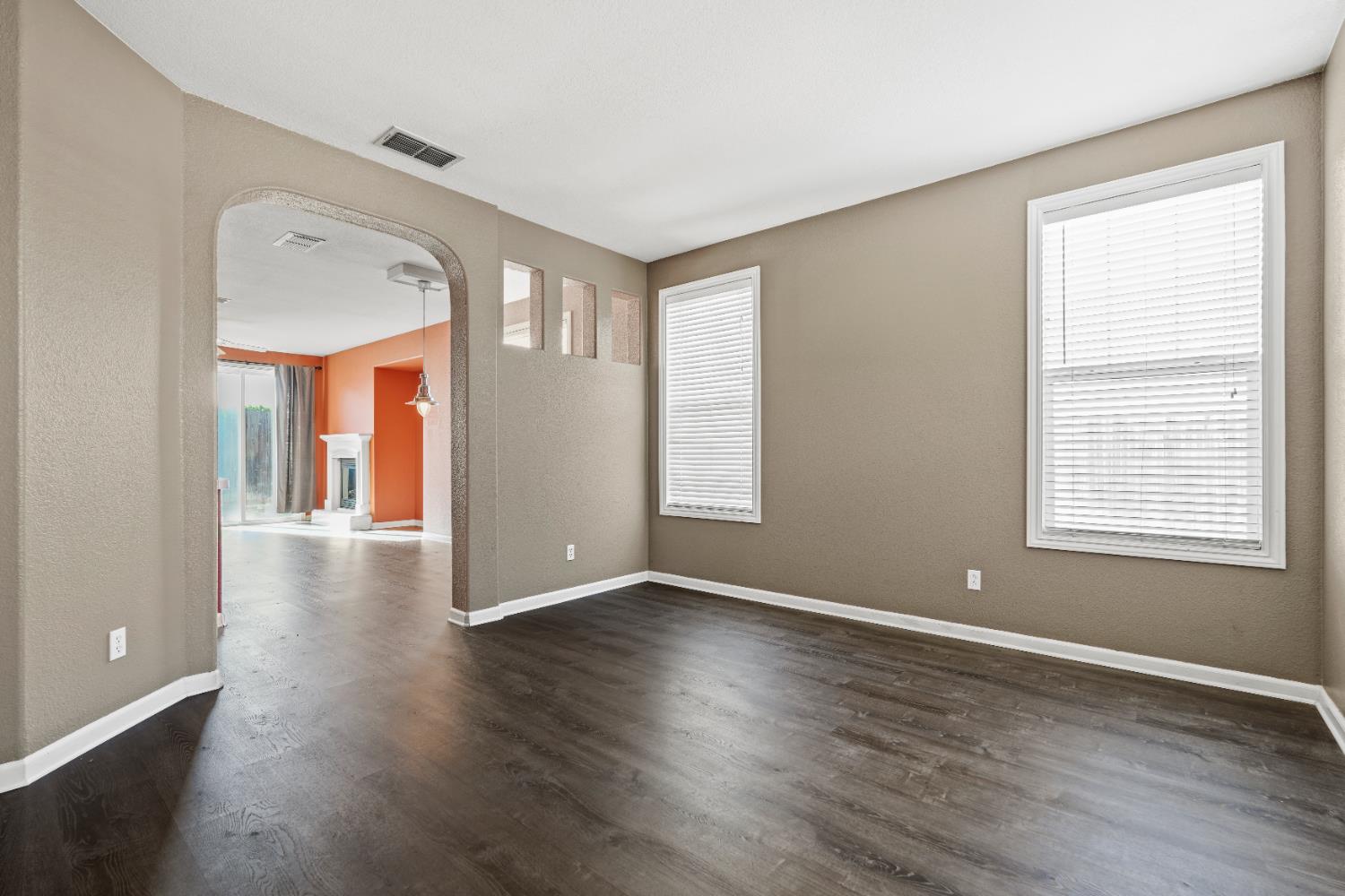 429 Arlingdale Circle