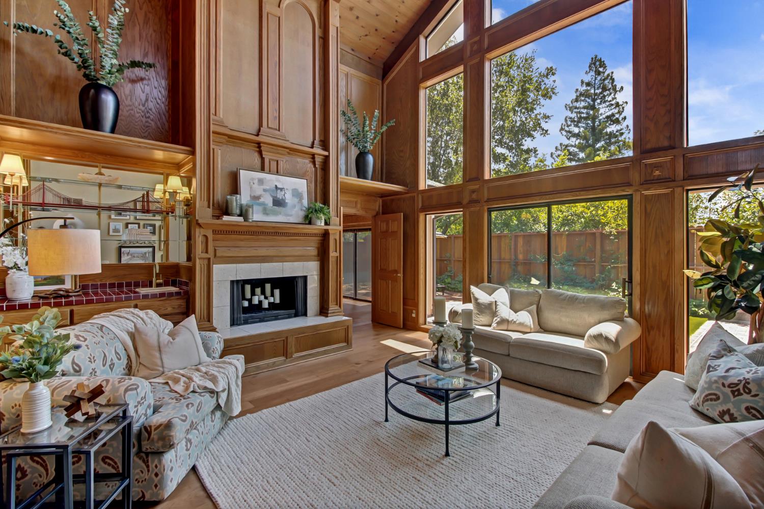 7916 Laurelridge Court