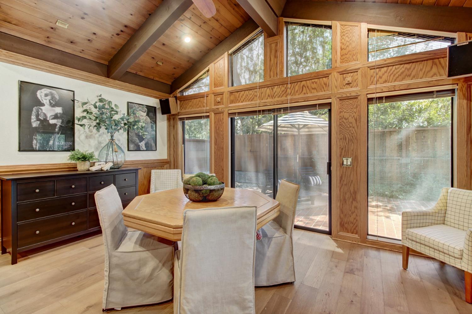 7916 Laurelridge Court