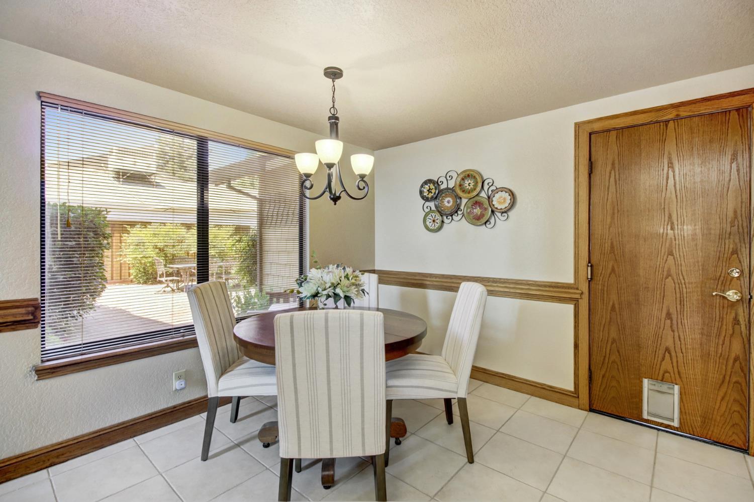 7916 Laurelridge Court