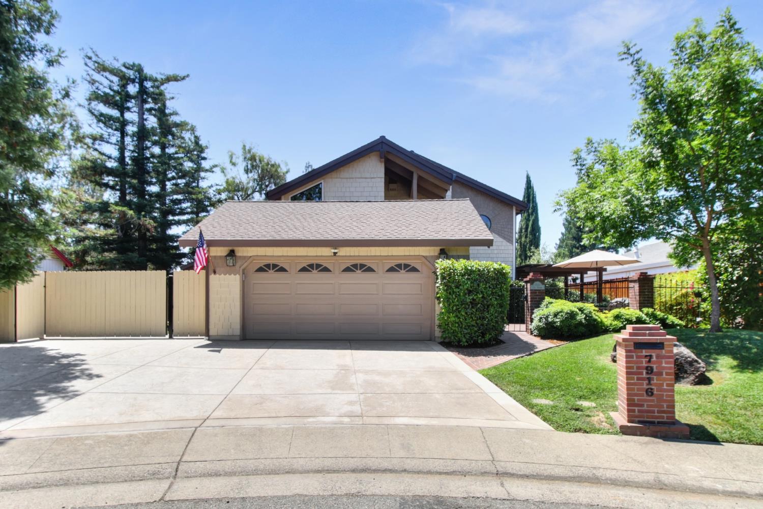 7916 Laurelridge Court