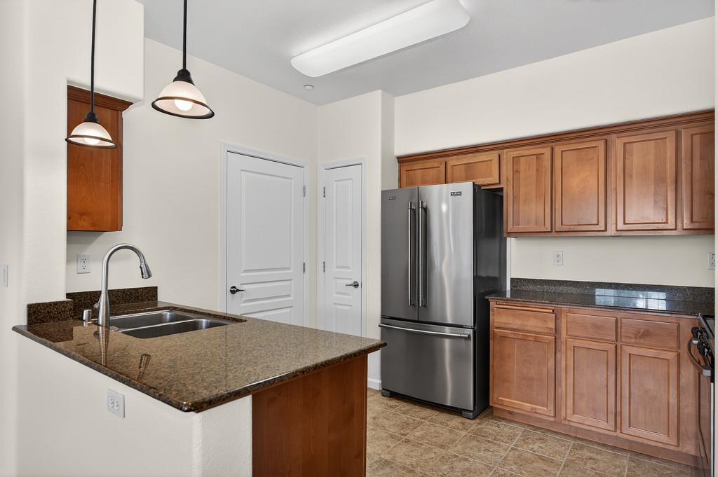 9567 Coney Island Cir