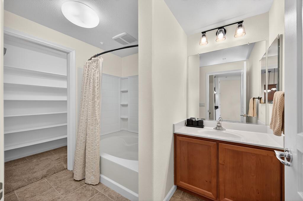 9567 Coney Island Cir
