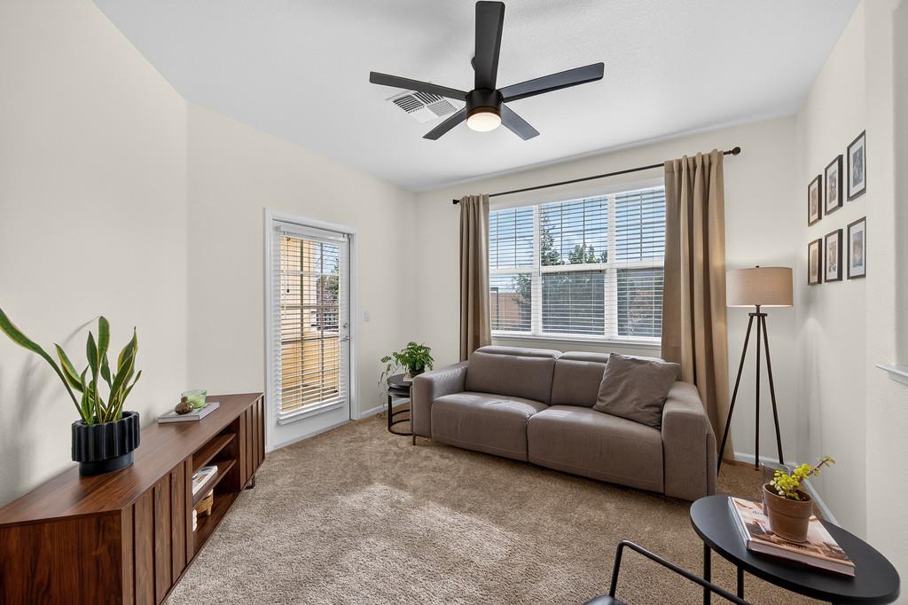 9567 Coney Island Cir