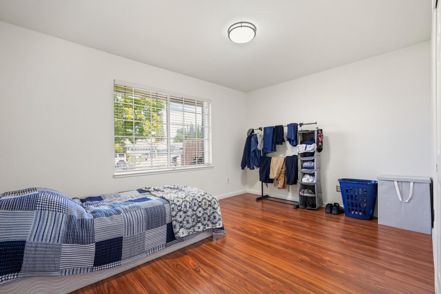 602 Oakborough Avenue