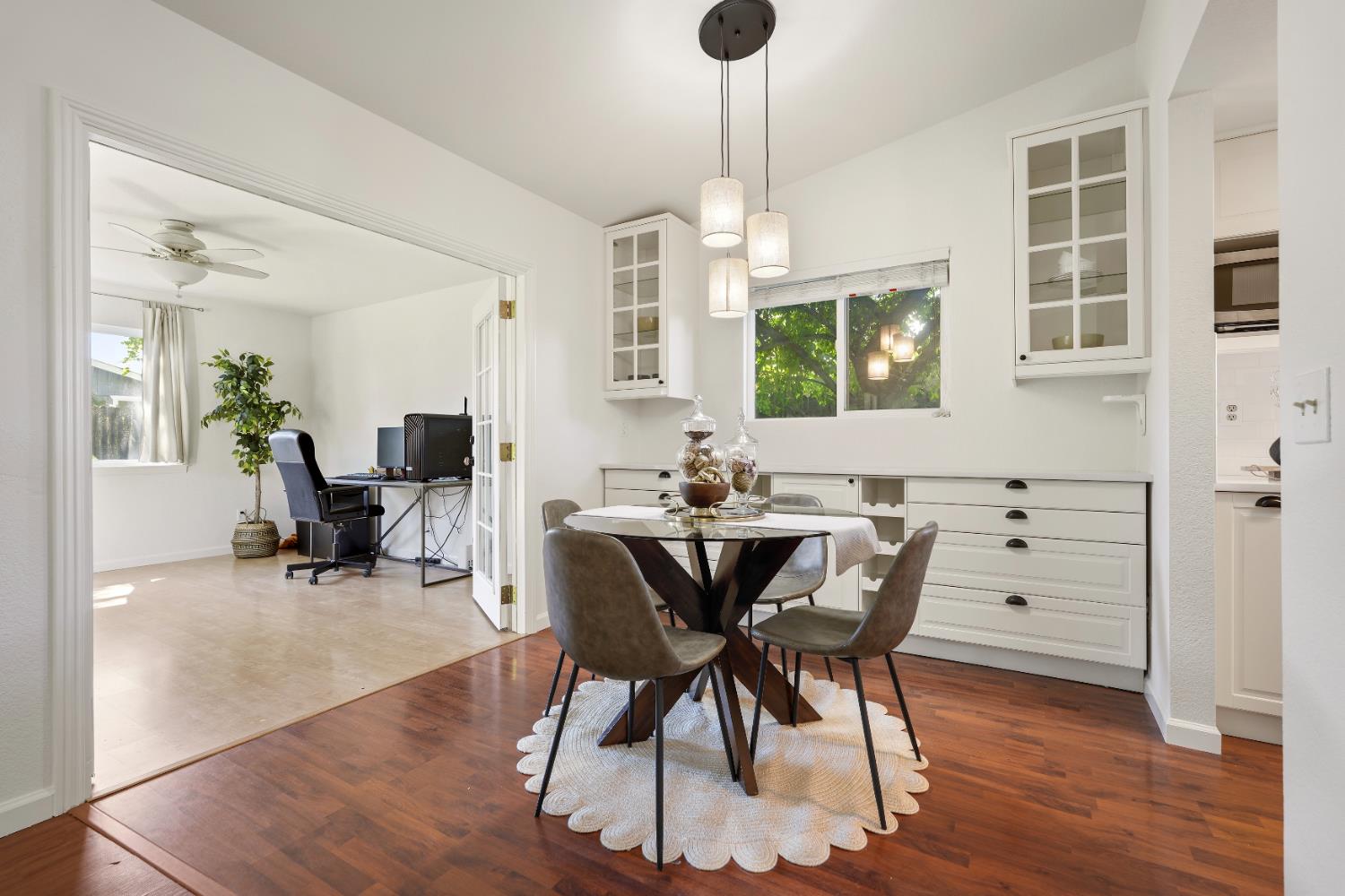 602 Oakborough Avenue