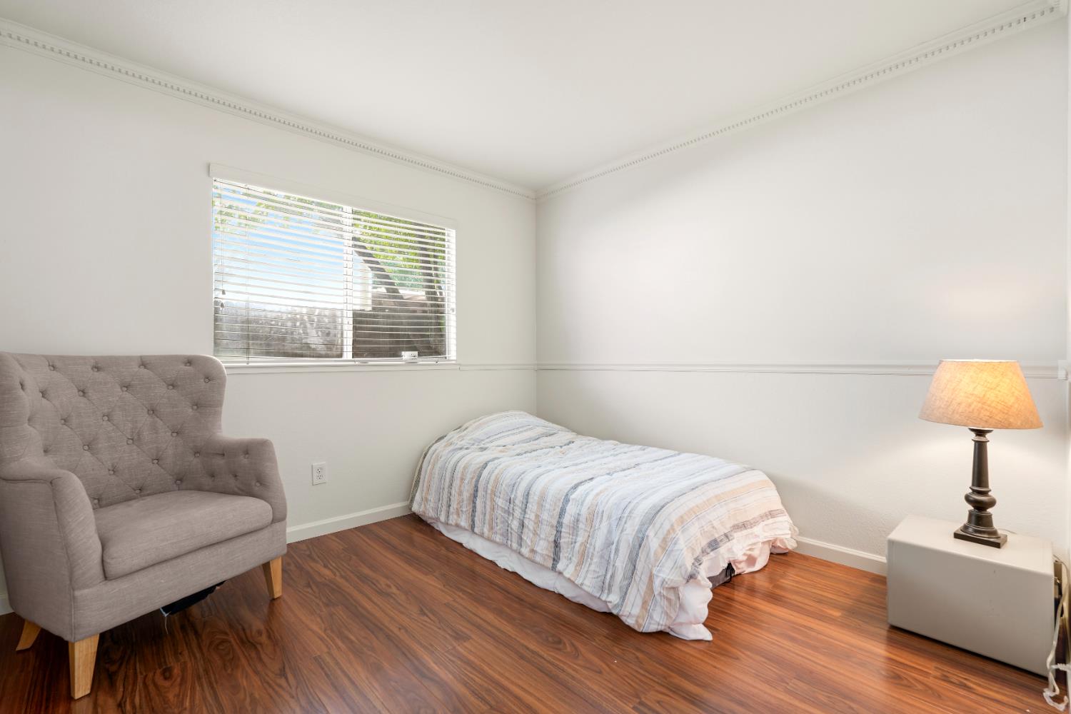 602 Oakborough Avenue