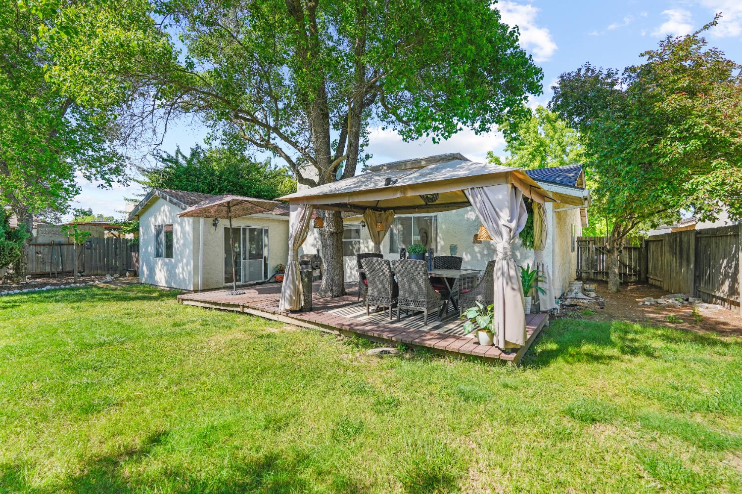 602 Oakborough Avenue