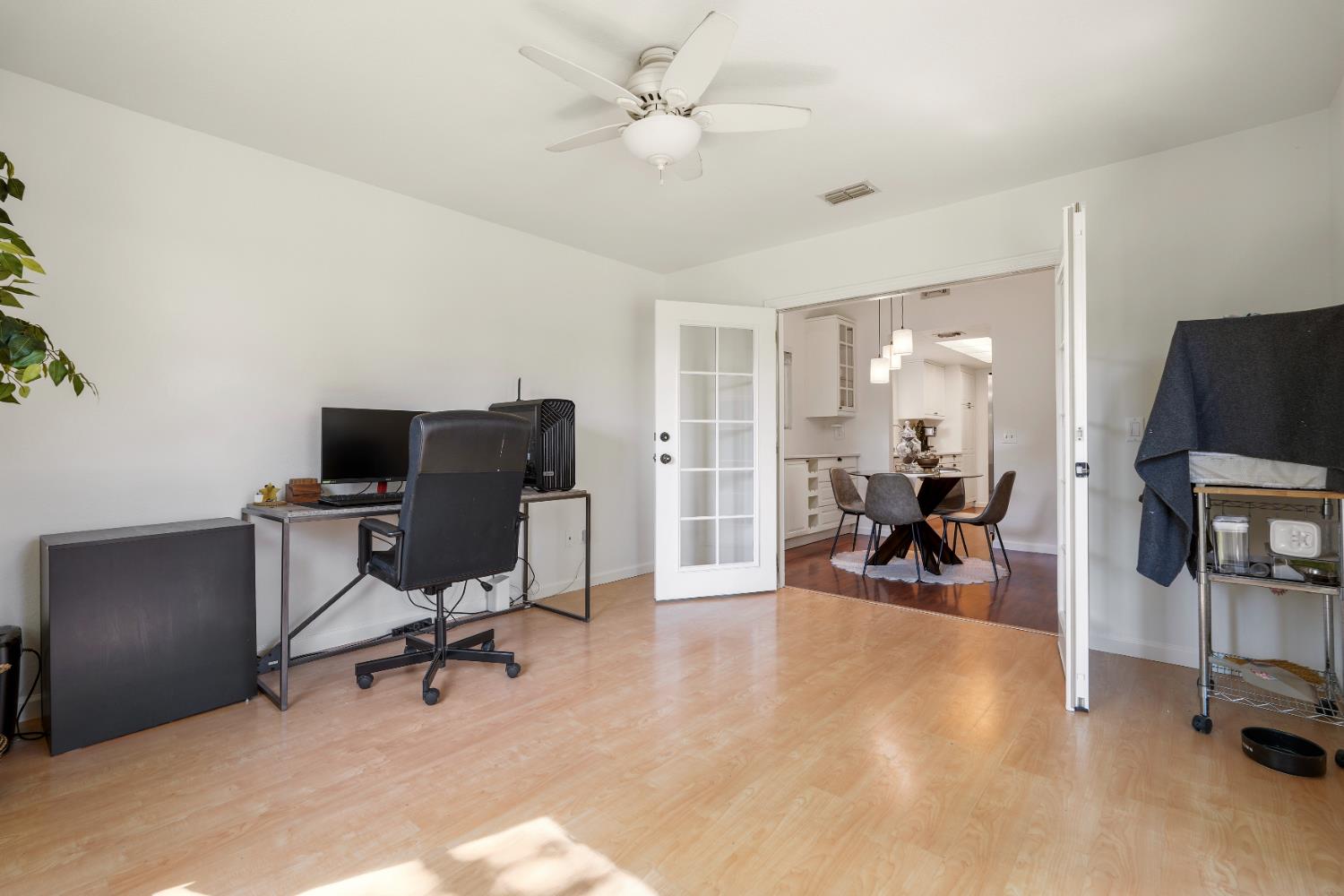 602 Oakborough Avenue