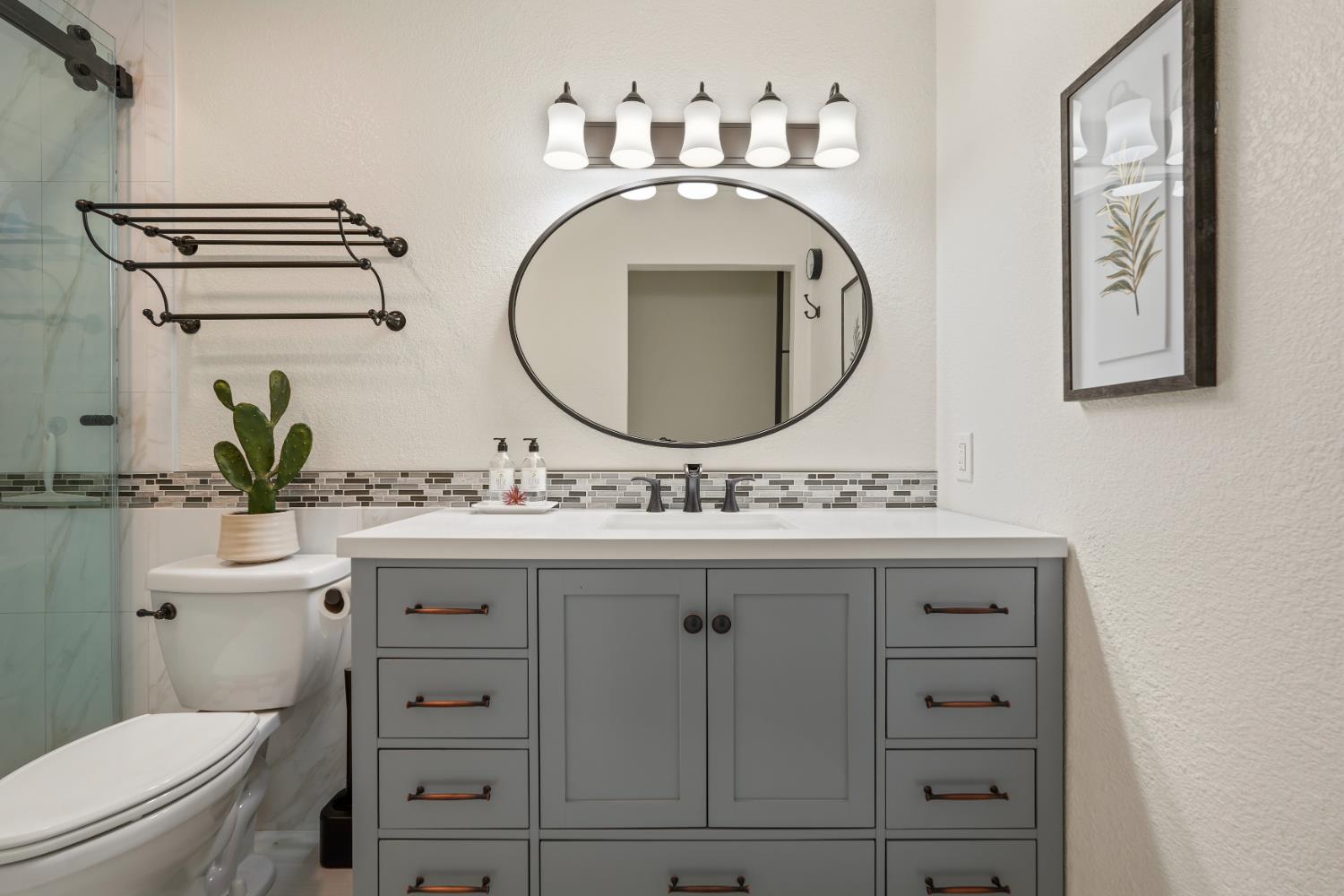 602 Oakborough Avenue