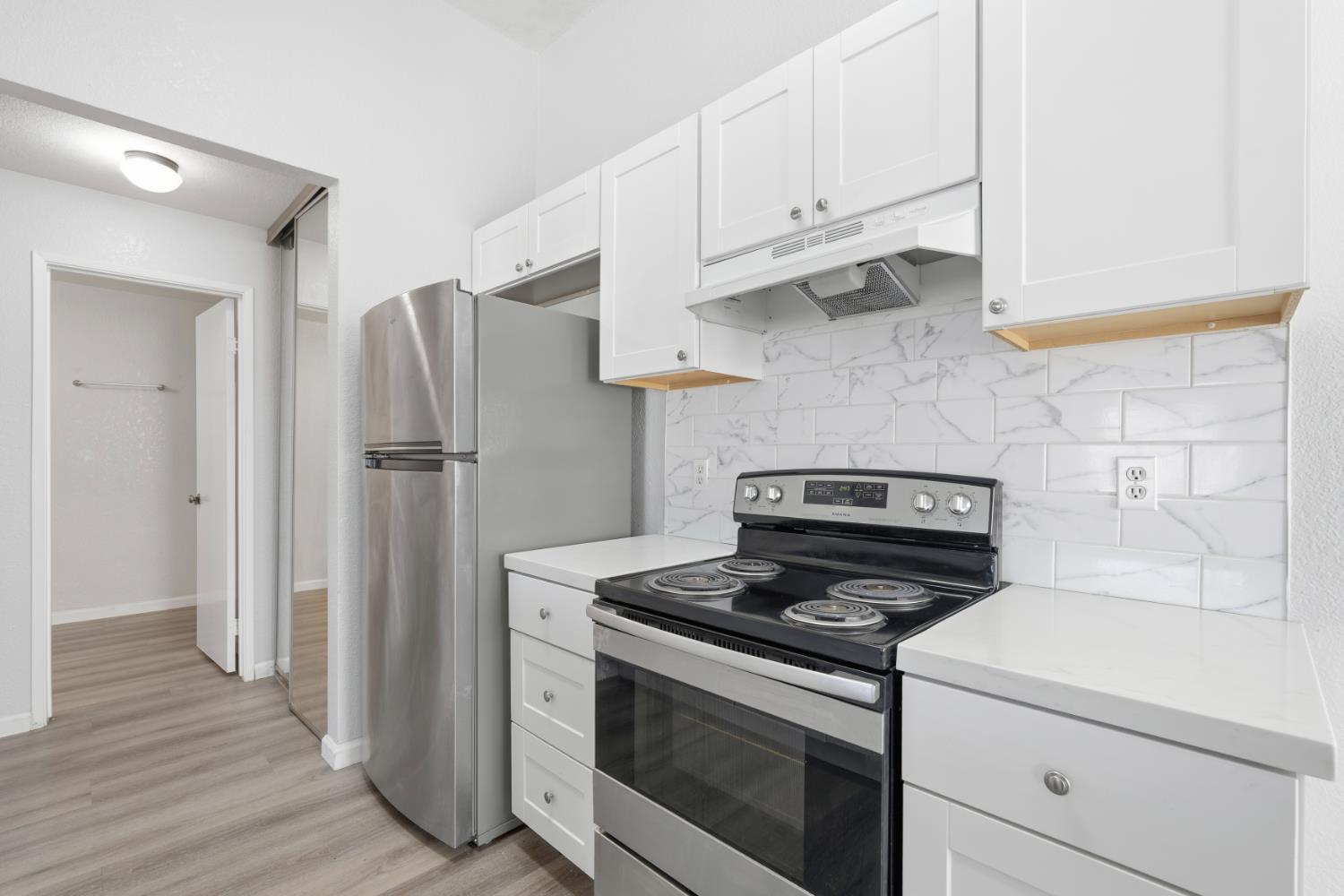 3 Lancaster Circle 209