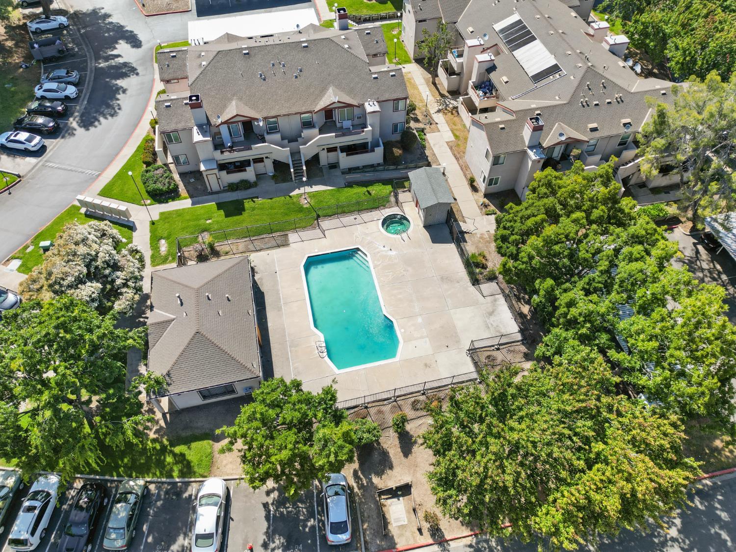 3 Lancaster Circle 209