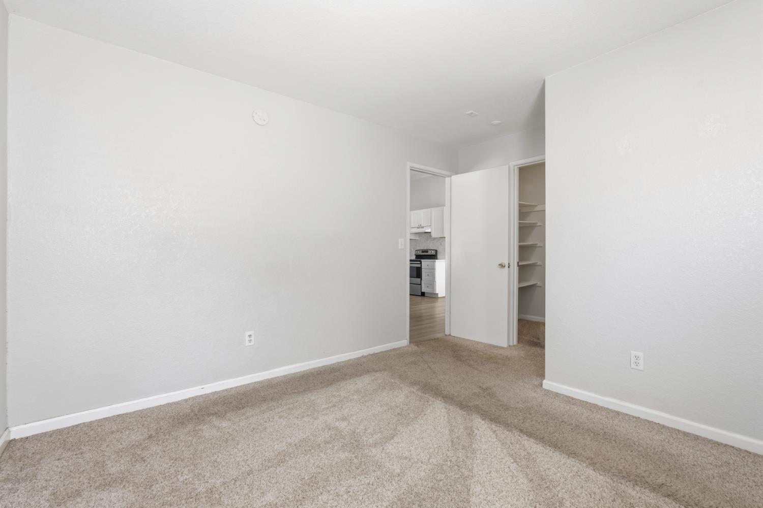 3 Lancaster Circle 209