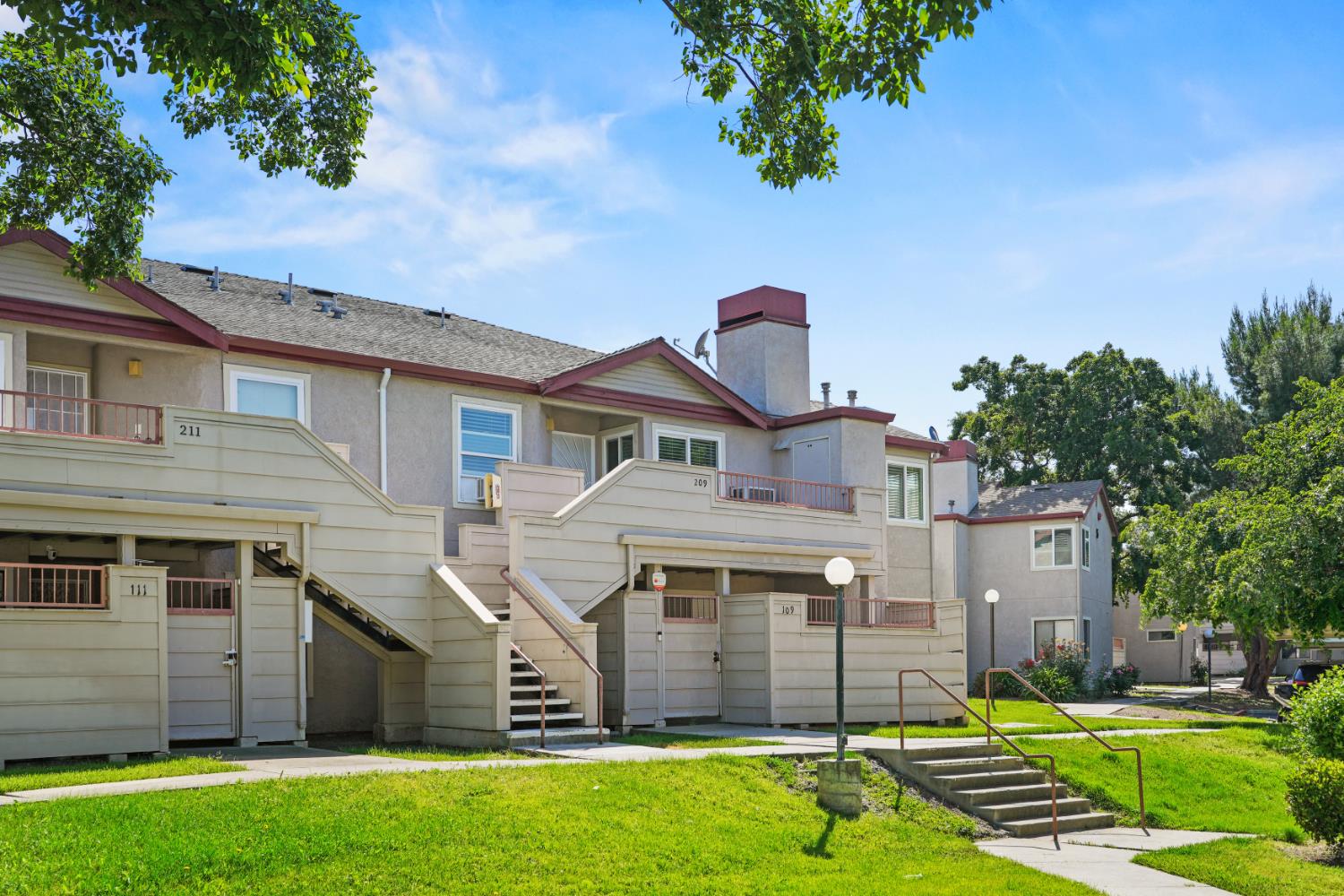 3 Lancaster Circle 209