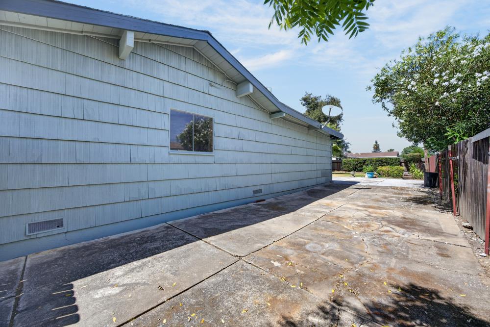 4305 Figwood Way
