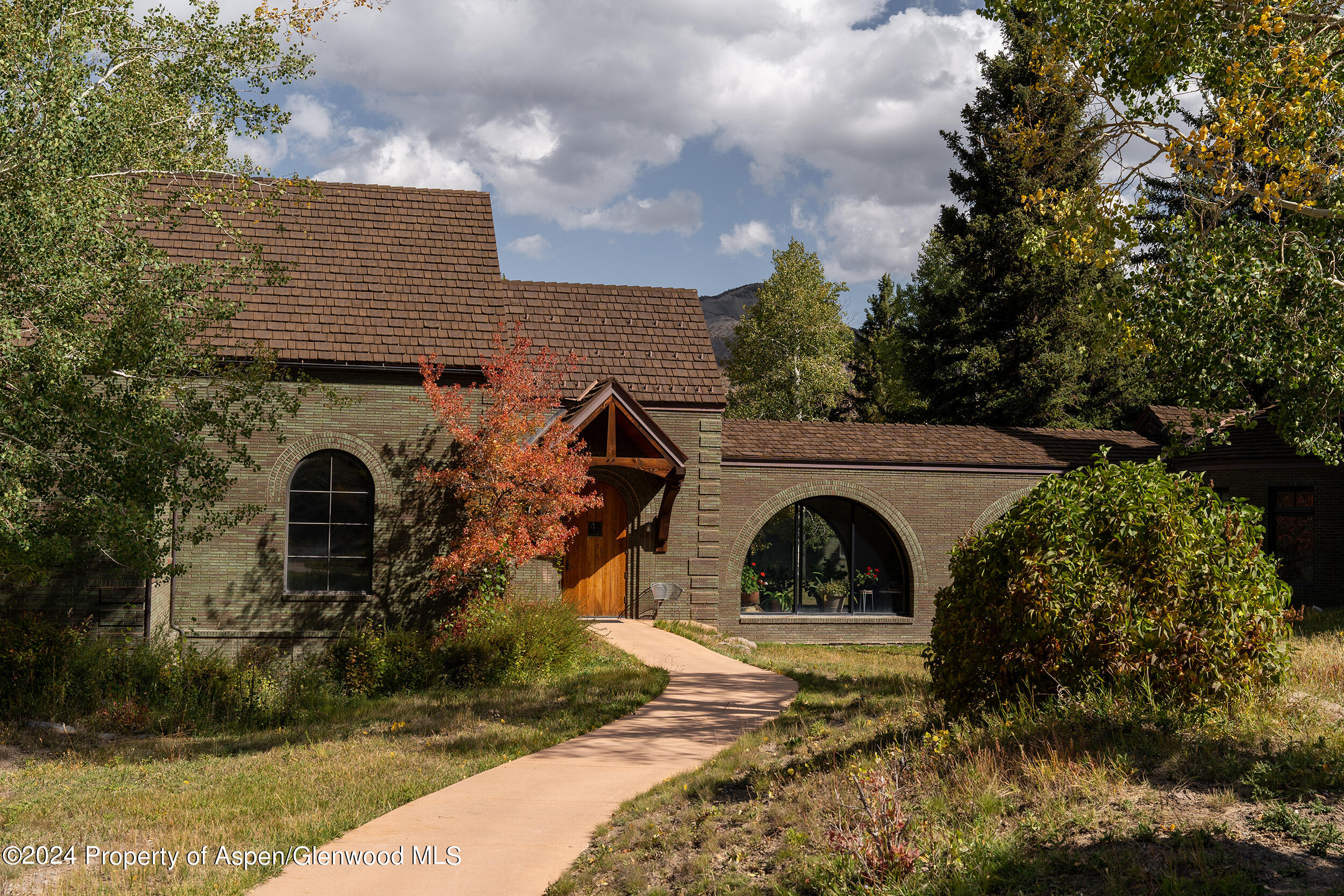 1012 Monastery Rd