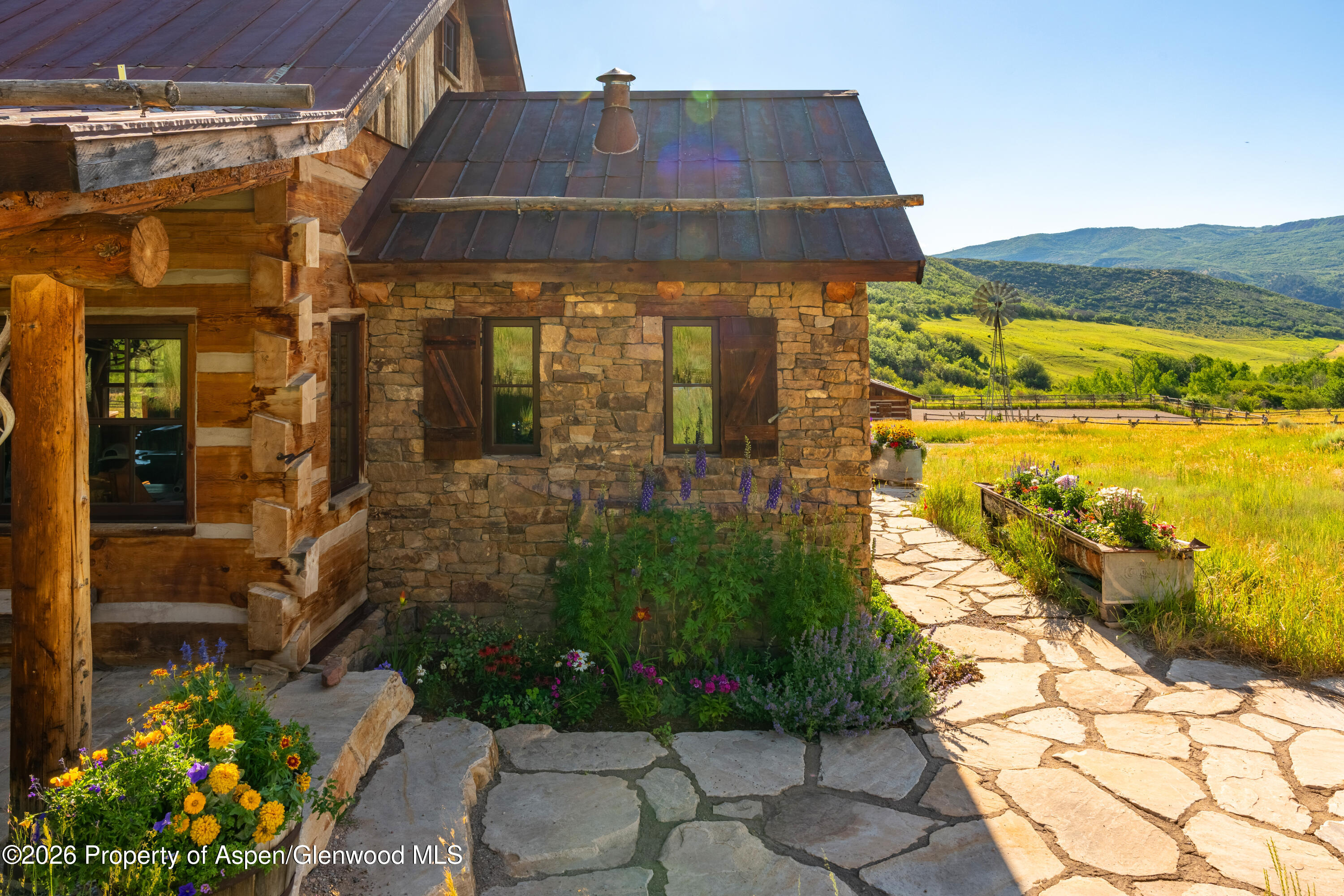 1350 Old Herron Road