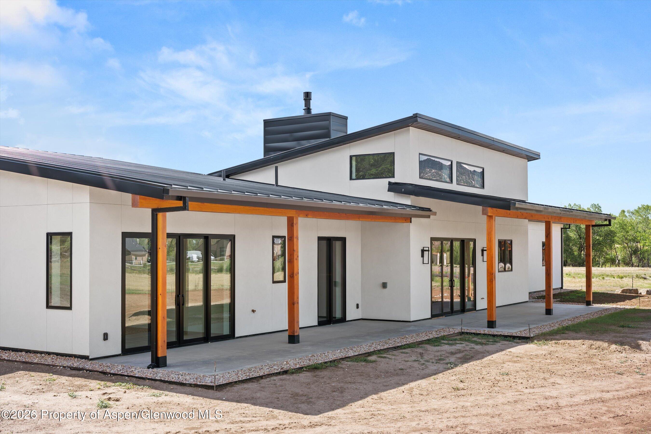 8 Rapids View Lane