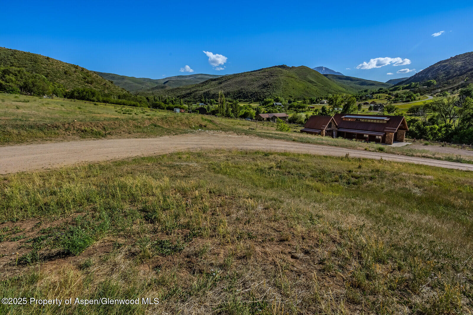 902/904 Sopris Creek Road