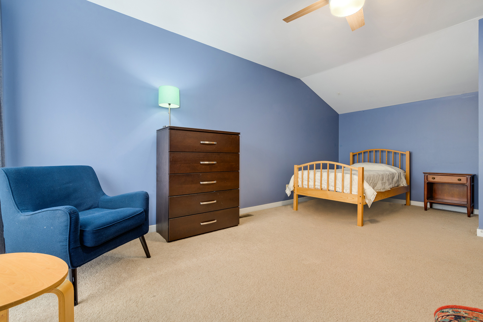 1813 S Clark Street Unit: 5