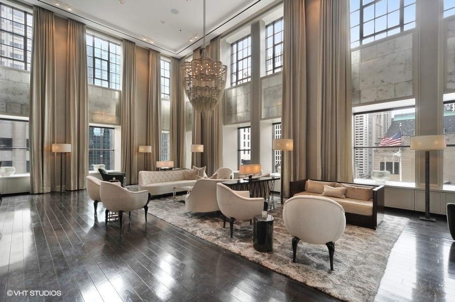 118 E Erie Street Unit: 24A