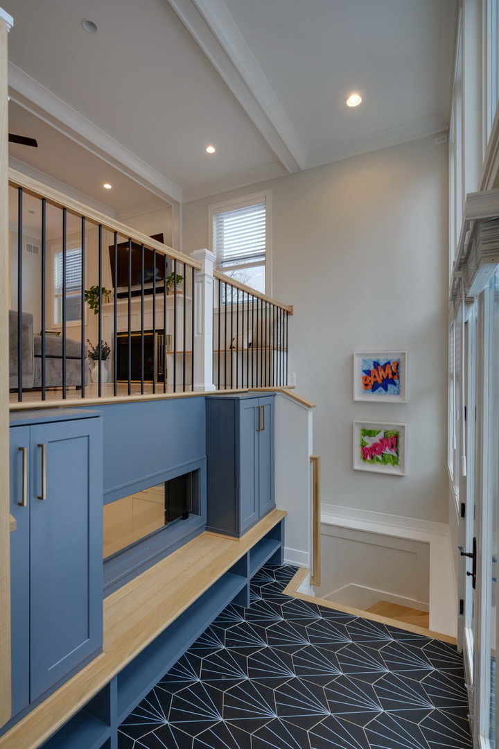 2108 W Huron Street