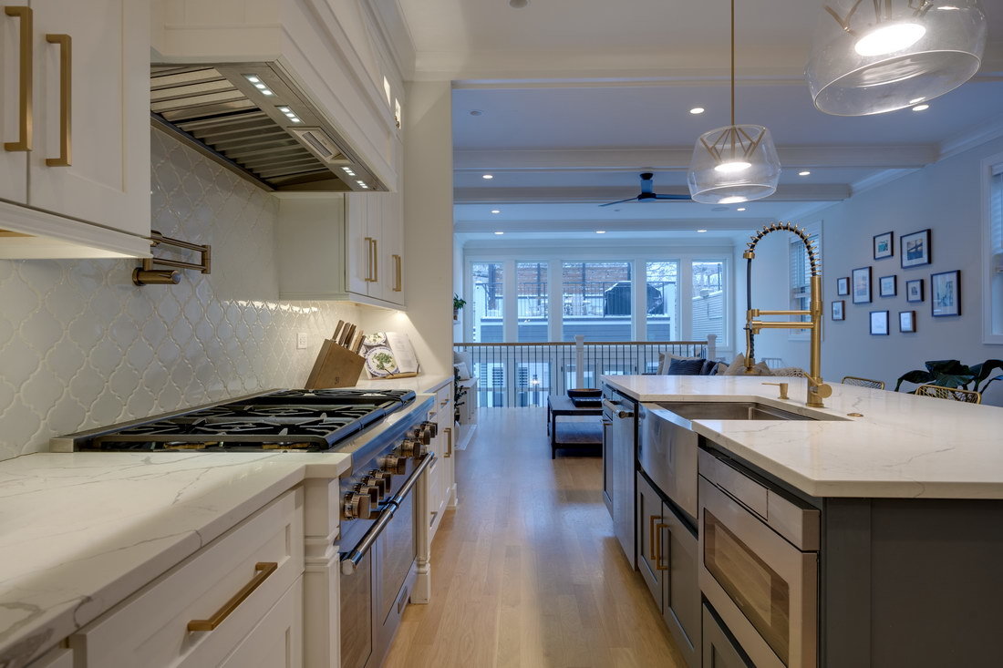 2108 W Huron Street