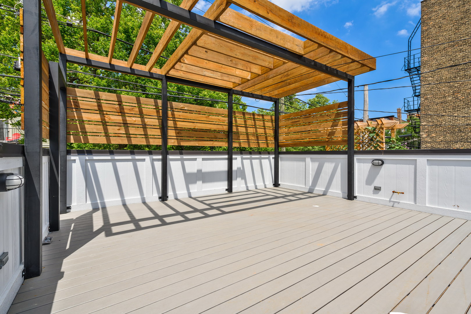 2108 W Huron Street