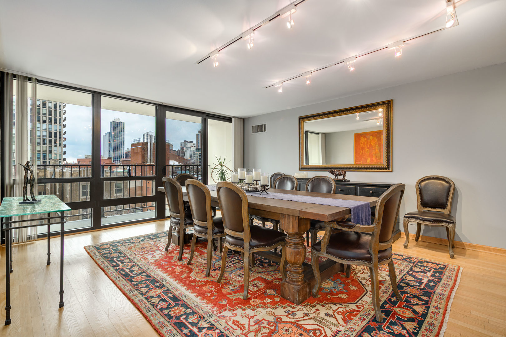 1636 N WELLS Street Unit: 501-503