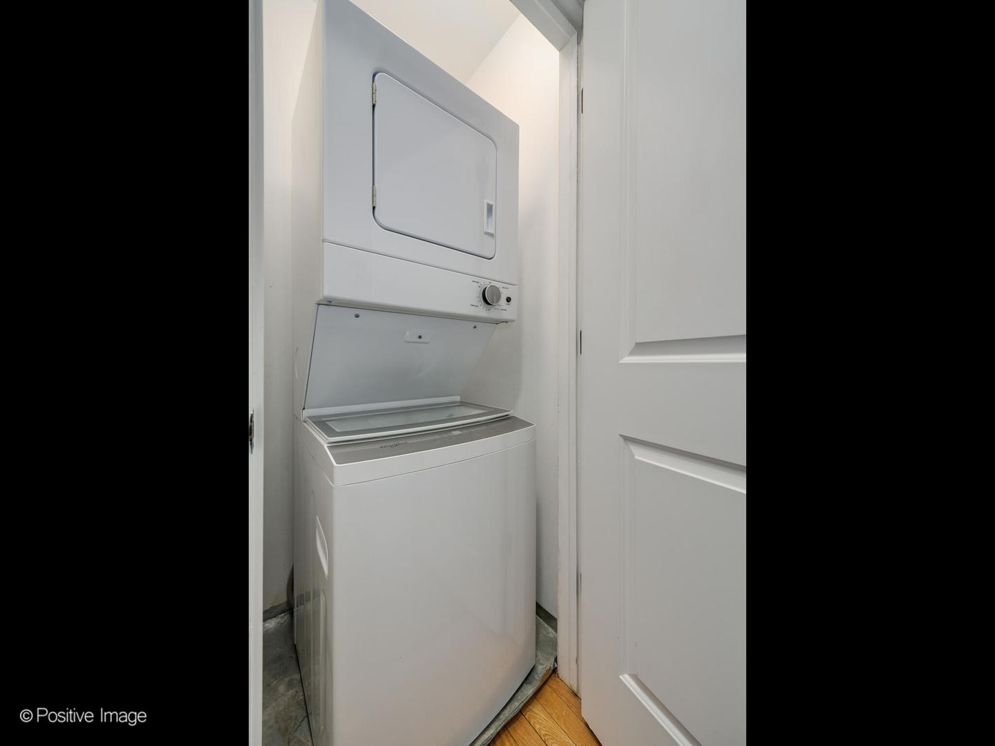 4901 N Leavitt Street Unit: B3