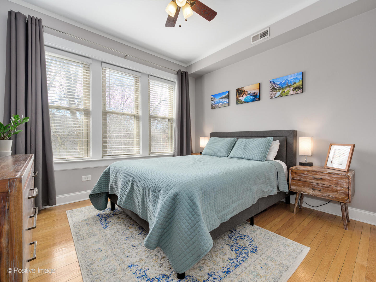 4901 N Leavitt Street Unit: B3
